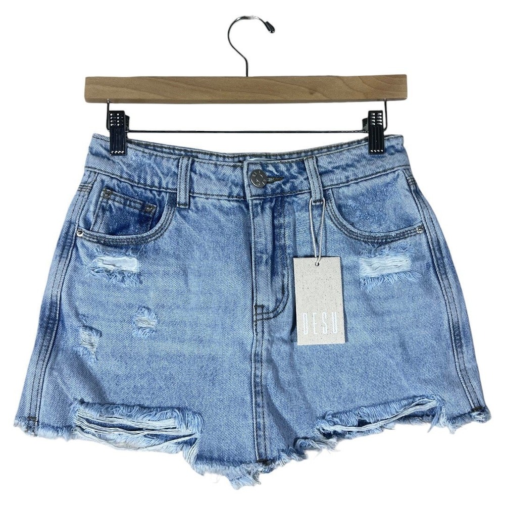 NWT DESU Distressed Frayed Denim Shorts Light Blue Summer Grunge Size 8